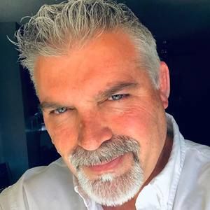 Meet your Posher, Jd